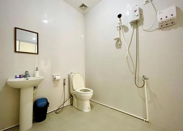 Arriyus Apartelle * Daanbantayan