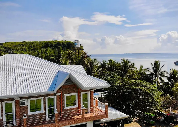 Lodge Arriyus Apartelle