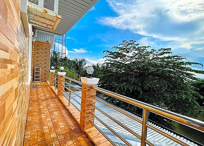 Arriyus Apartelle *
